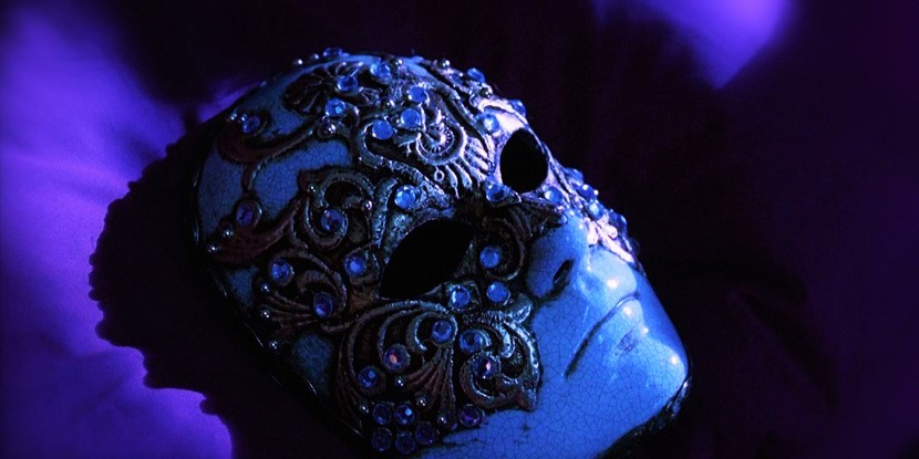 ESOTERIC HOLLYWOOD: Eyes Wide Shut as Ritual Working