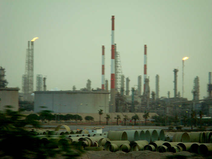 2 oil_and_gas_plants