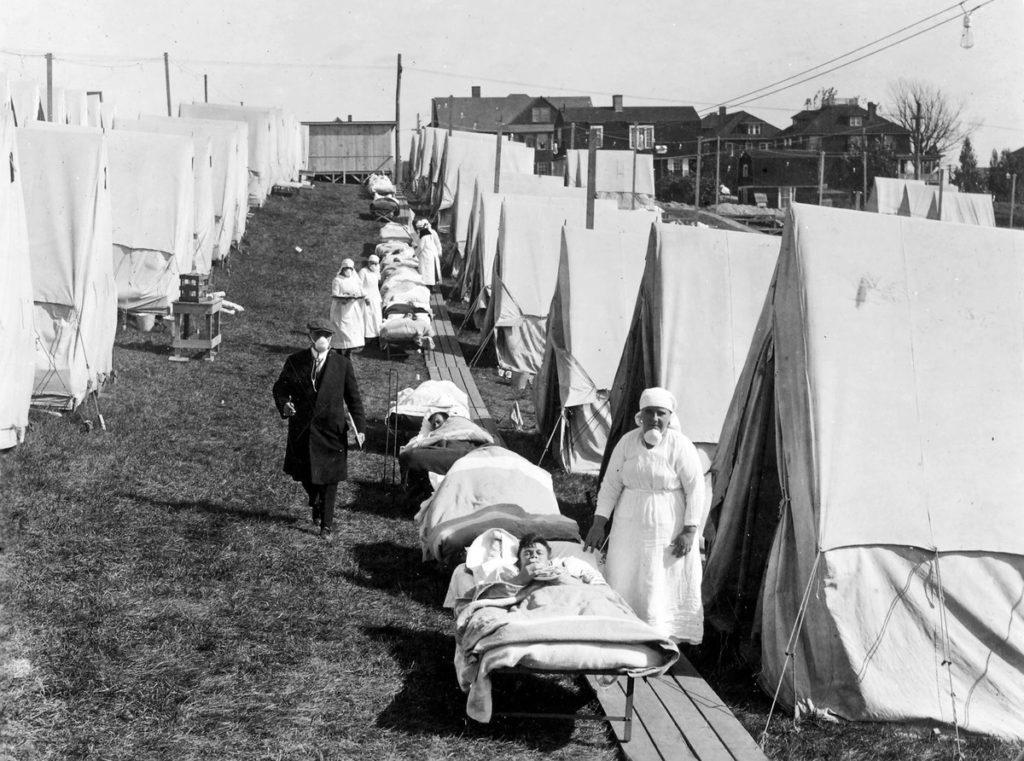 'Open air' treatment in the early 20th Century. (National Archives)